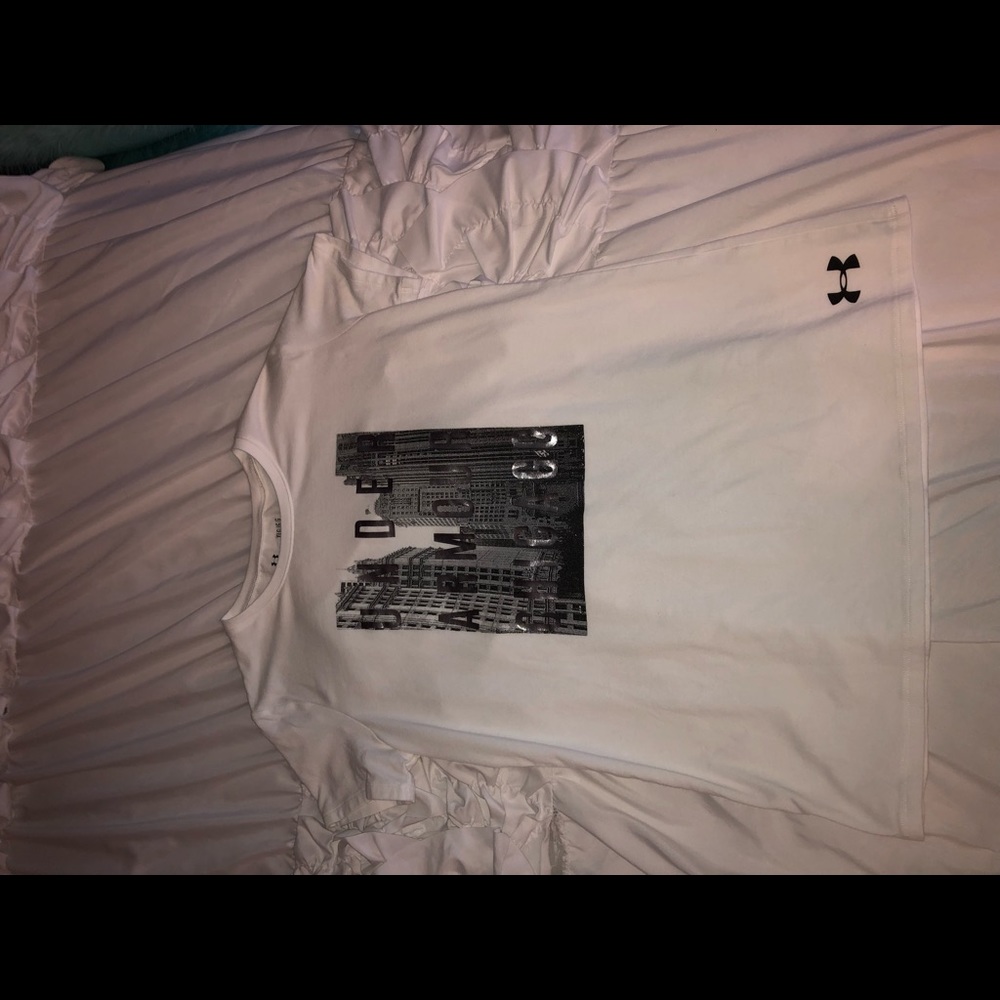 under armor T-shirt from Chicago